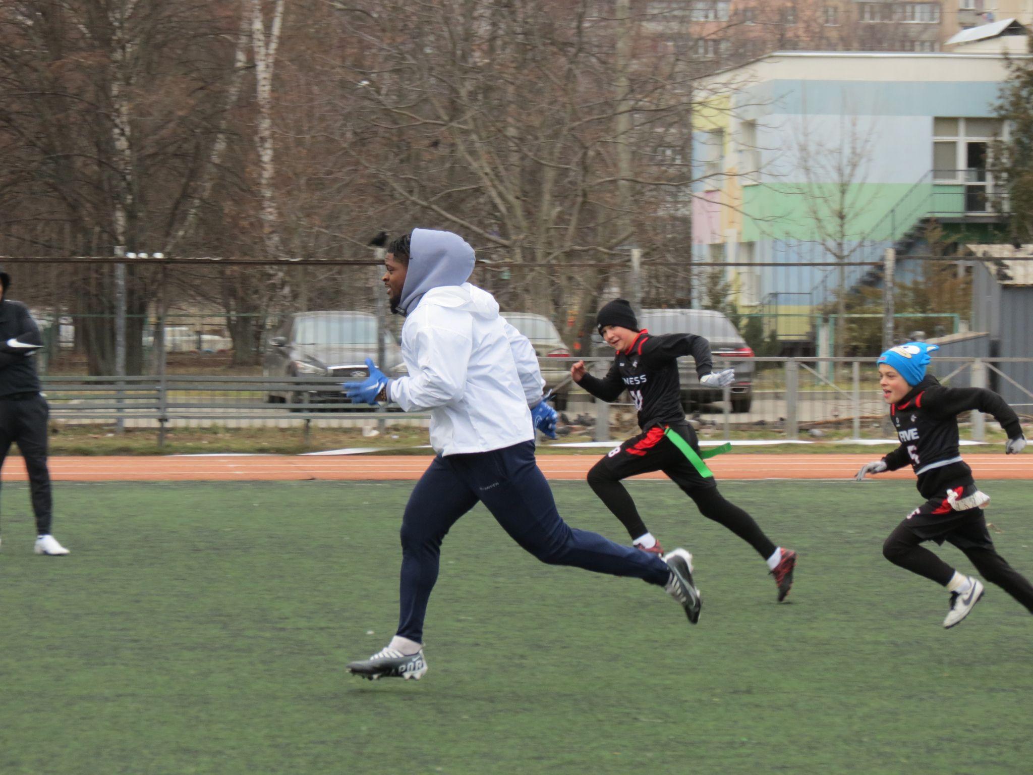 Новини Вінниці - фото з Футболісти зі США провели майстер-клас у Вінниці