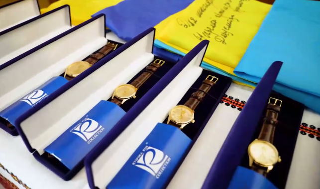 Новини Тернополя - фото з Ручки Parker, годинники та квіти: що та за скільки купувала міська рада для нагородження