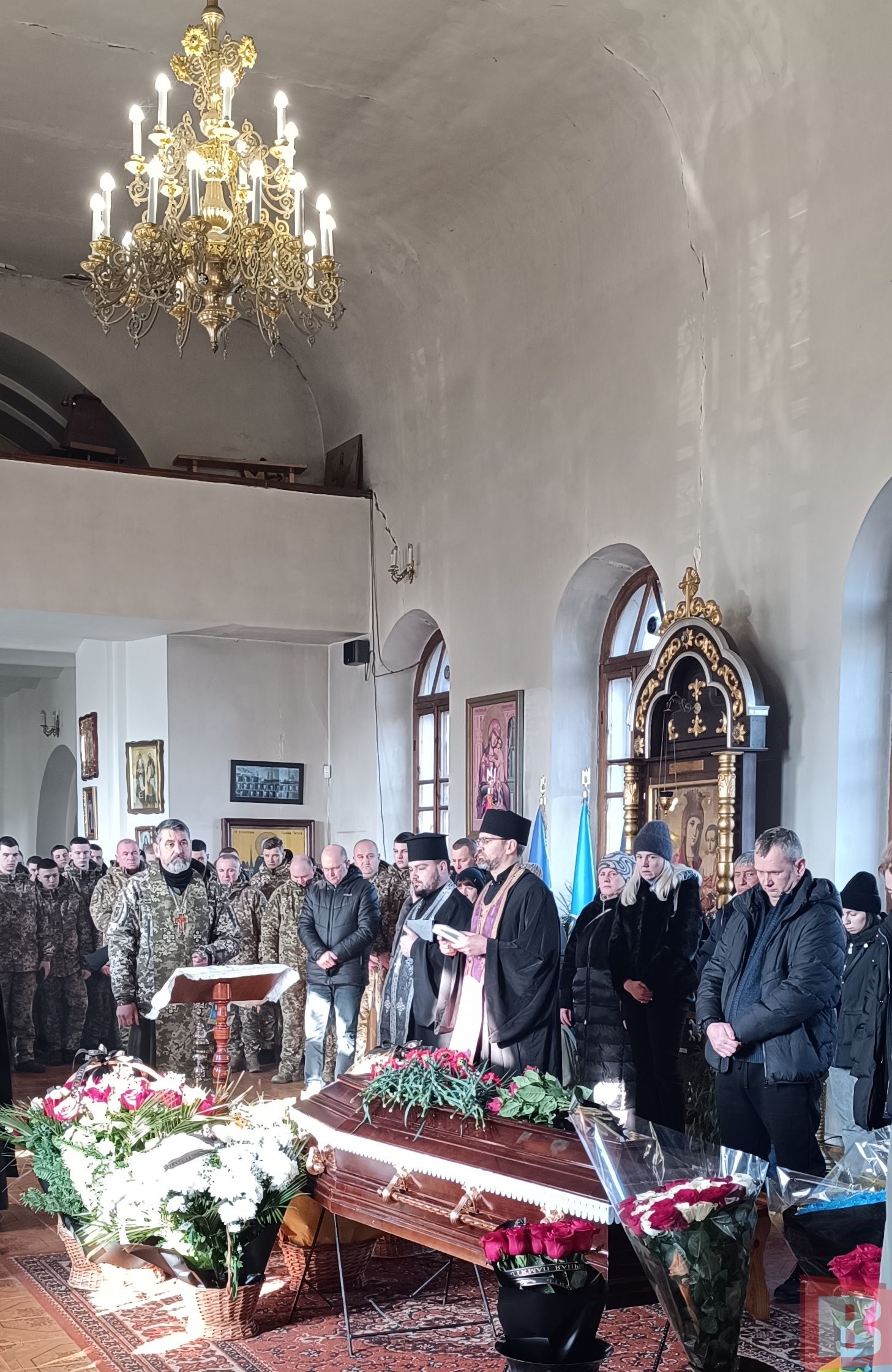 Новини Хмельницького - фото з «Він хотів повернути свою домівку». Попрощались з прикордонником Сергієм Чумаком
