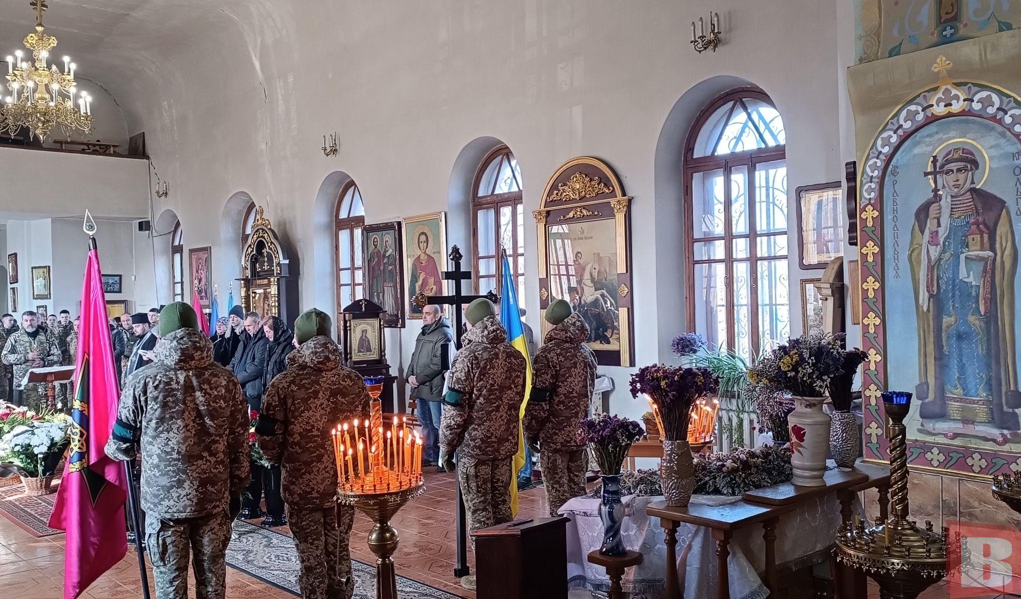 Новини Хмельницького - фото з «Він хотів повернути свою домівку». Попрощались з прикордонником Сергієм Чумаком