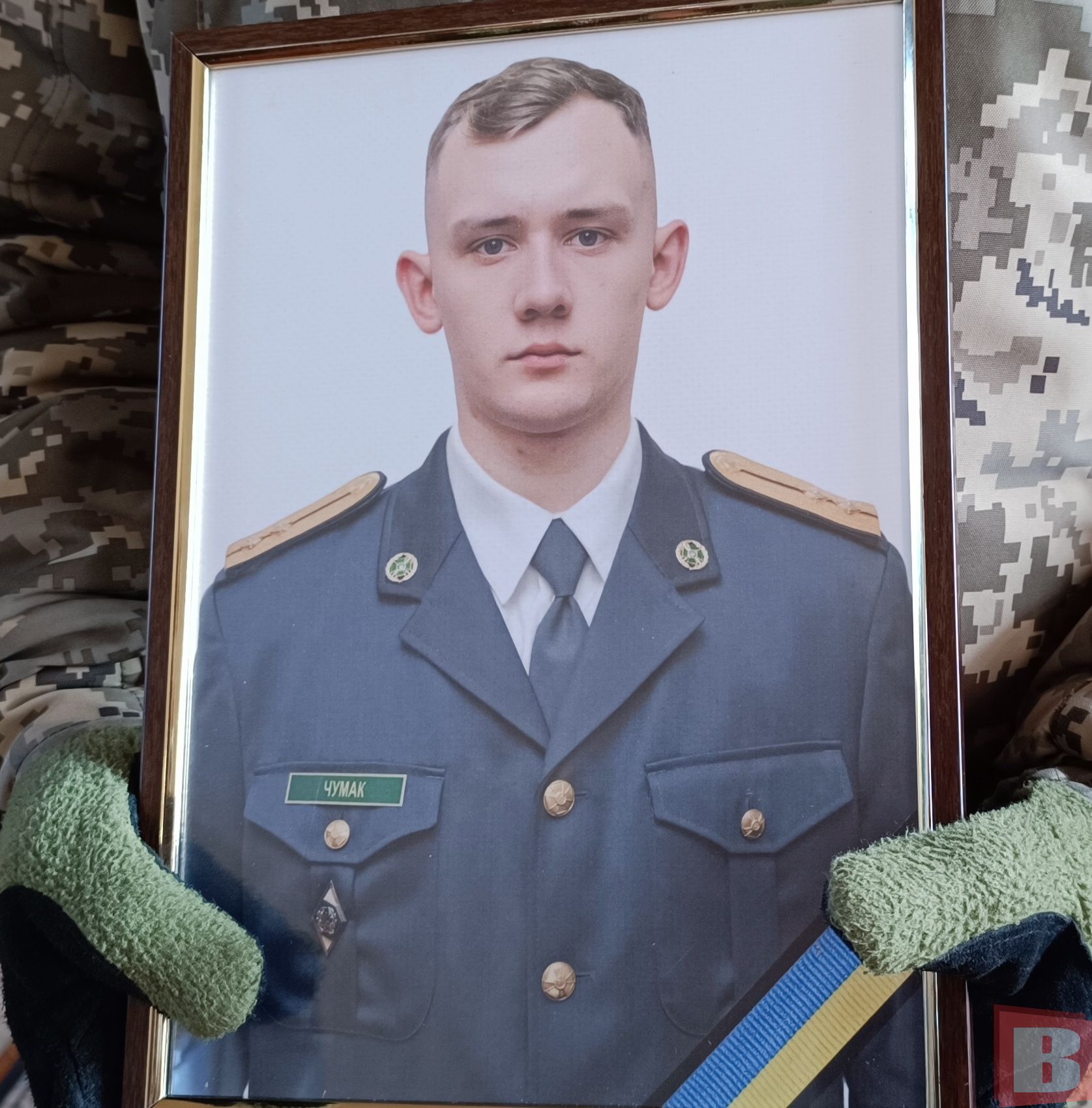 Новини Хмельницького - фото з «Він хотів повернути свою домівку». Попрощались з прикордонником Сергієм Чумаком