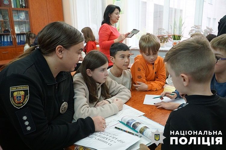 Новини Тернополя - фото з 76 фактів булінгу в школах зафіксувала торік поліція Тернопільщини