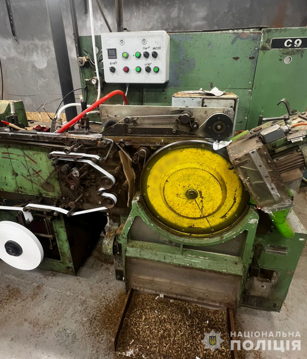 Новини Хмельницького - фото з У Хмельницькому ліквідували нелегальну тютюнову фабрику