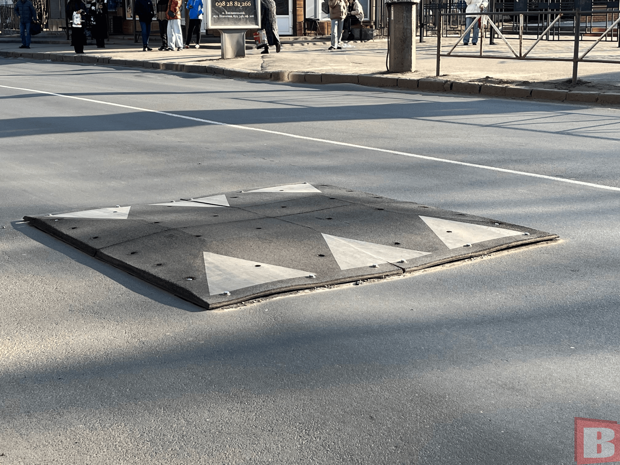 Новини Хмельницького - фото з У Хмельницькому встановили третю «берлінську подушку». Чи будуть ще?