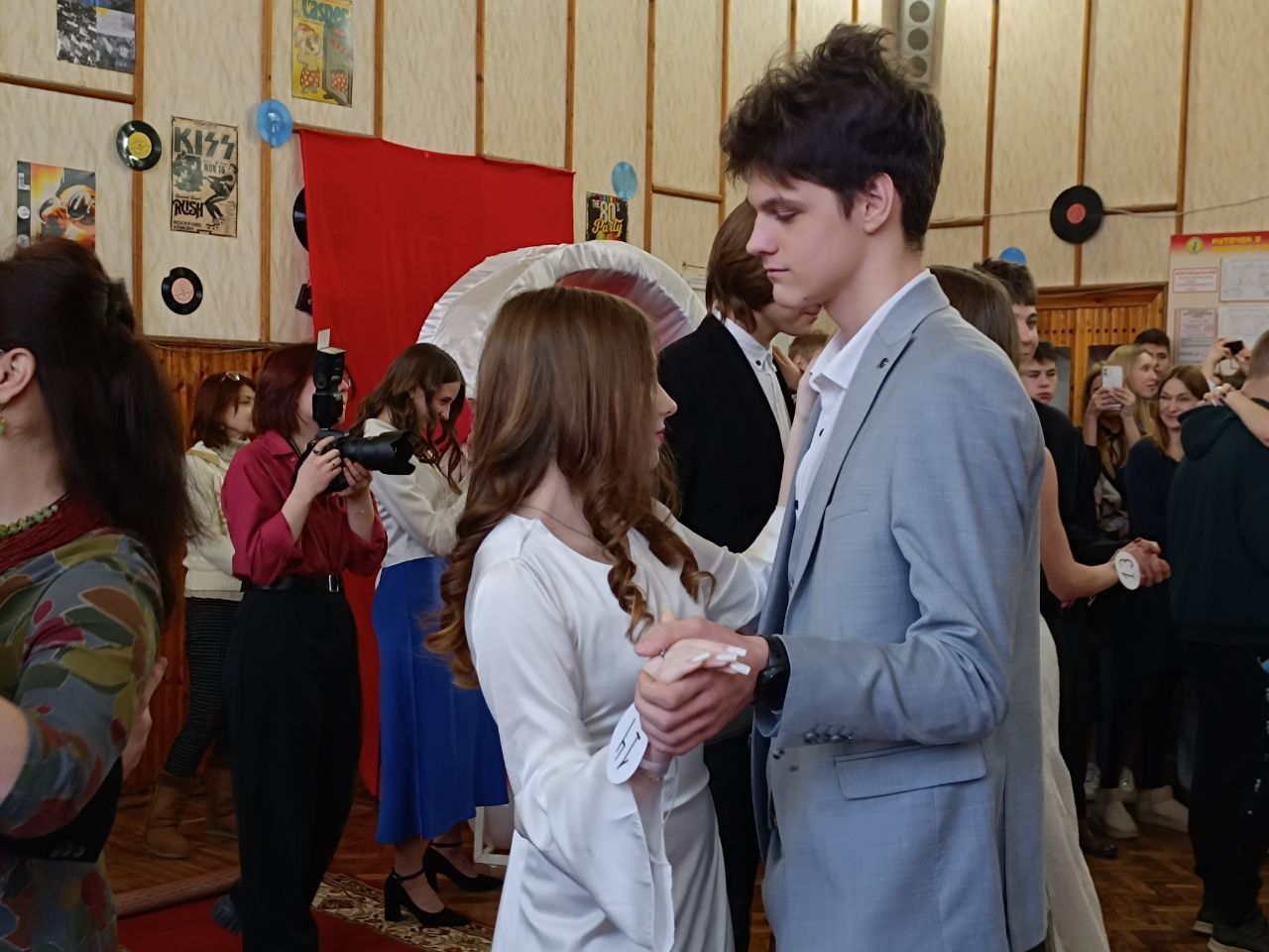 Новини Вінниці - фото з Благодійний бал у Вінниці: студенти техколеджу зібрали 15 тисяч гривень на підтримку ЗСУ