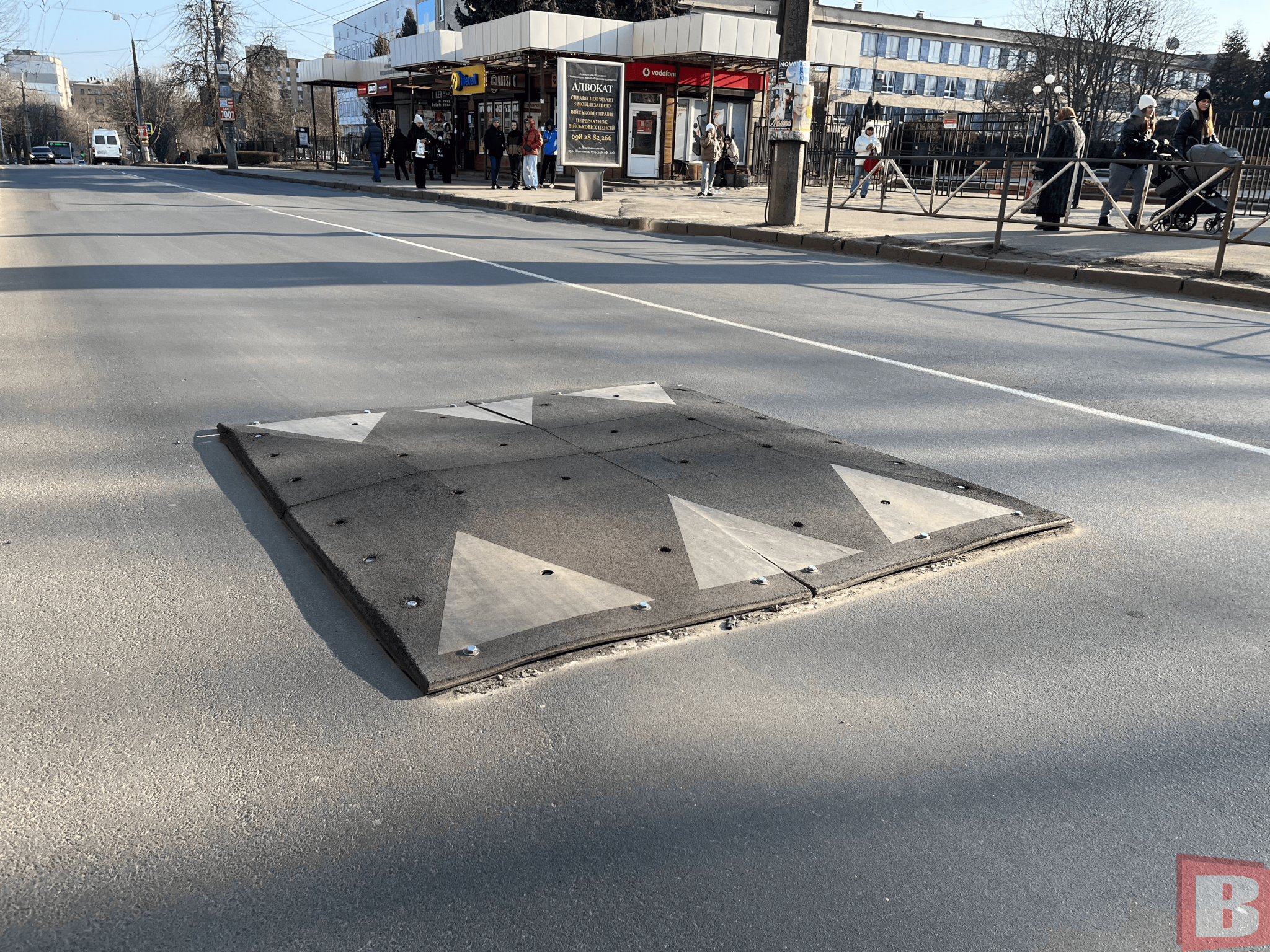 Новини Хмельницького - фото з У Хмельницькому встановили третю «берлінську подушку». Чи будуть ще?