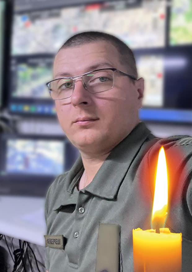 Новини Тернополя - фото з Тернопільщина втратила Героїв Євгена Годованого та Григорія Секереша На зображенні може бути: 1 особа та текст