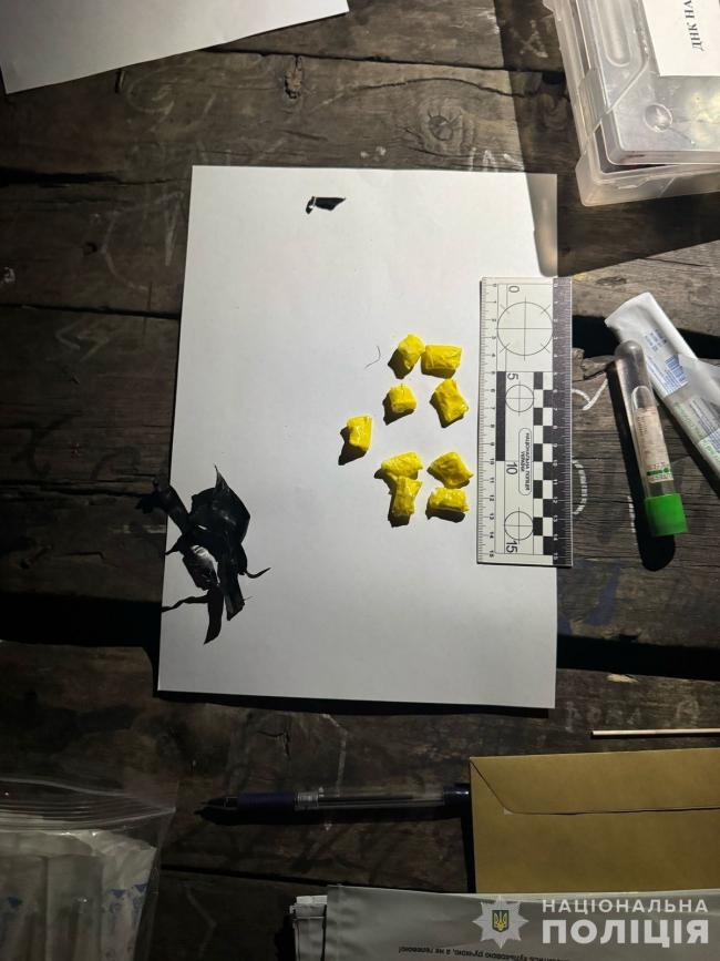 Новини Вінниці - фото з Під час комендантської години затримали 49-річну жінку з наркотиками