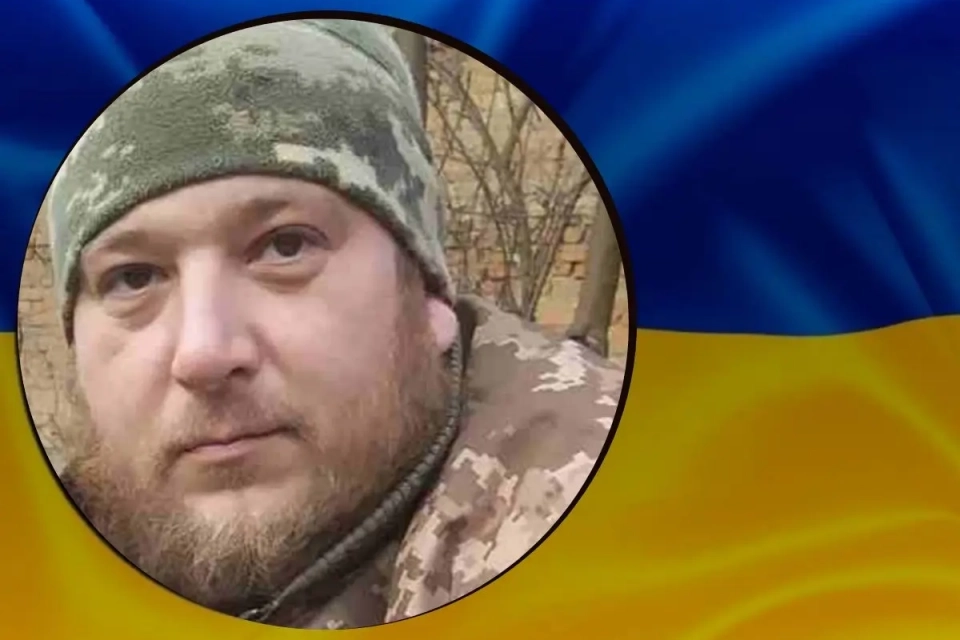 Новини Козятина - фото з Віталія провели в останню дорогу живими коридорами від побратимів, сусідів, громади