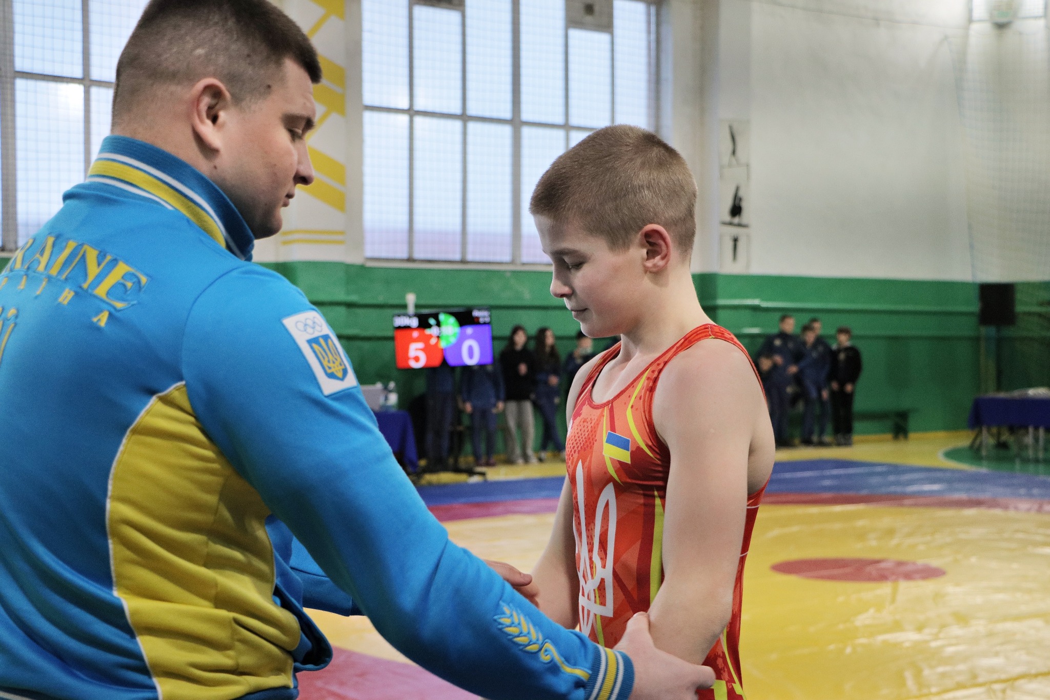Новини Тернополя - фото з Всеукраїнський турнір з вільної боротьби започаткували у Теребовлі На зображенні може бути: 4 людини