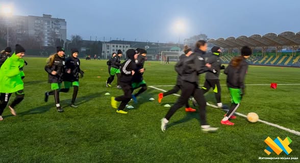 Новини Житомира - фото з Жіночий футбол у Житомирі: як «Полісся» виховує нове покоління спортсменок