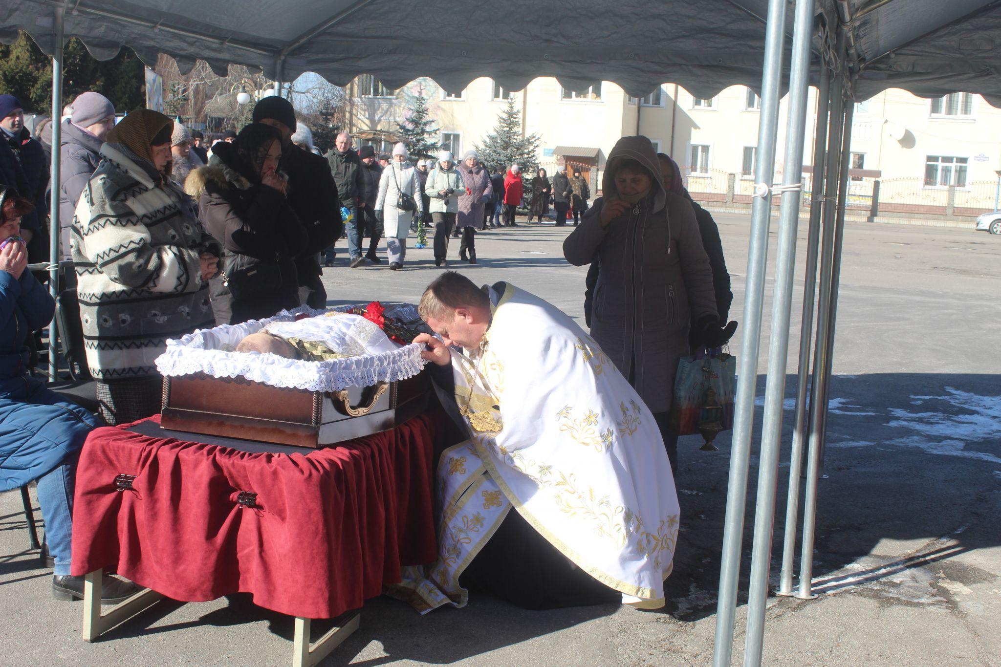 Новини Козятина - фото з Взводний жив надією, що він знов поведе за собою хлопців у бій та не судилося