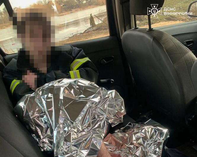 Новини Вінниці - фото з Любитель інстаграмних фото провалився під лід на Південному Бузі