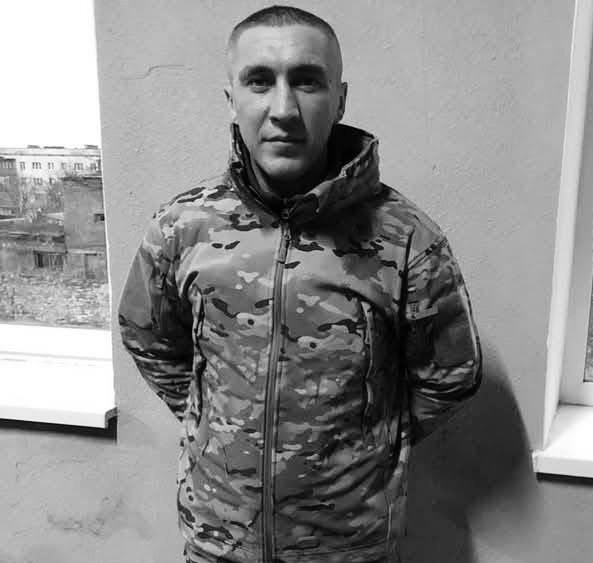 Новини Хмельницького - фото з На Хмельниччину «на щиті» повертаються троє воїнів. Хто вони