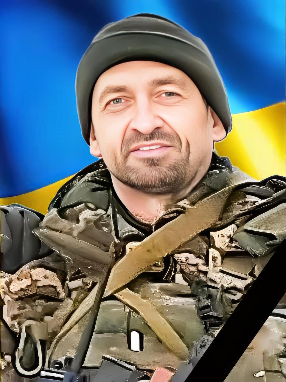 Новини Тернополя - фото з У Борсуківській громаді в останню путь провели Героя Павла Доценка На зображенні може бути: 1 особа