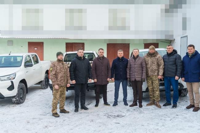 Новини Вінниці - фото з Прикордонникам Вінниччини передали 200 FPV-дронів та автомобілі