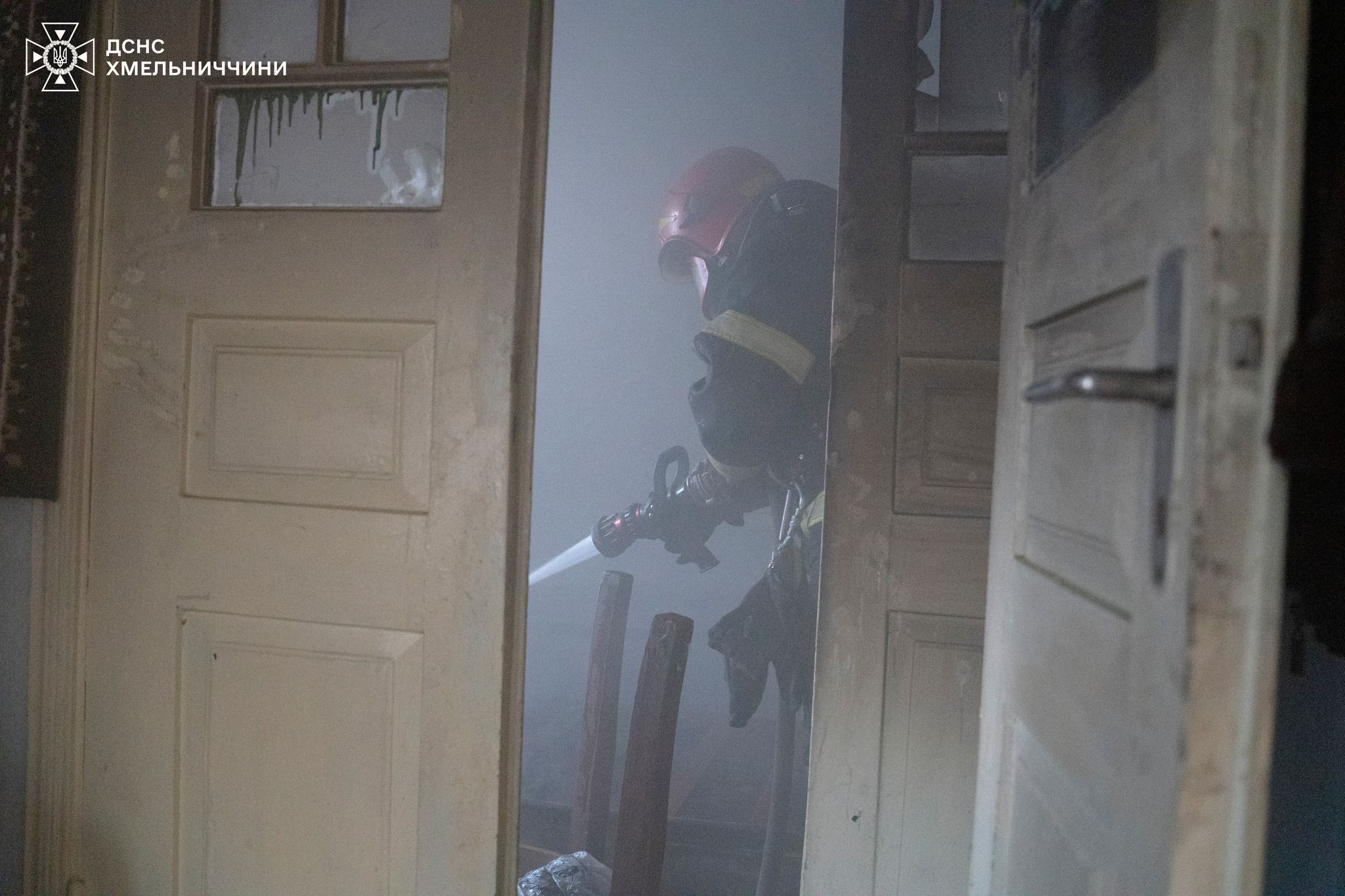Новини Хмельницького - фото з У Ружичанці горів житловий будинок: травмувався 78-річний чоловік