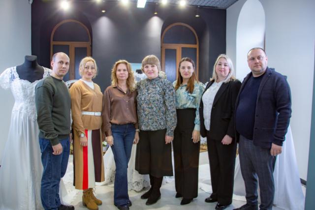Новини Житомира - фото з «Кохання, що перемагає війну»: У Житомирі стартувала благодійна акція для наречених військовослужбовців. ФОТО. ВІДЕО