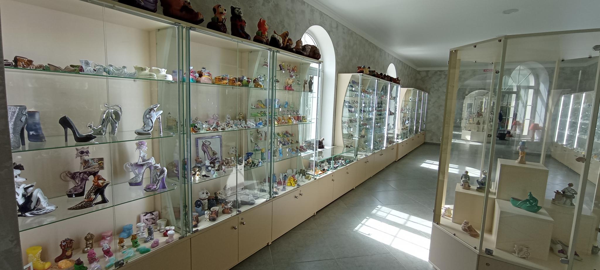 Новини Вінниці - фото з Розташований у Хмільнику музей «Черевичок» — єдиний в Україні музей сувенірних чобітків