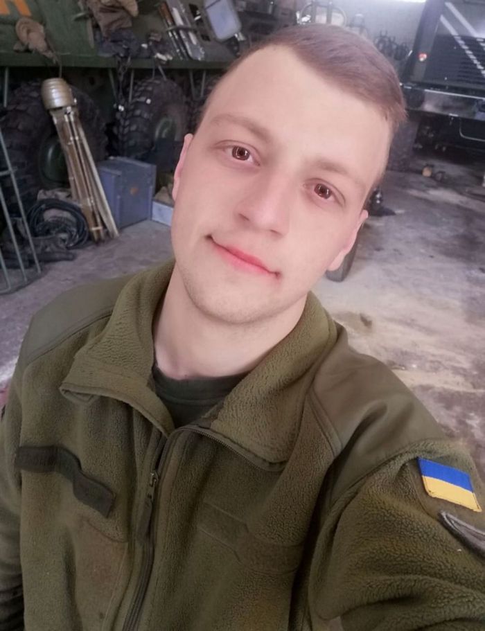 Новини Вінниці - фото з «Ховали, коли ракети летіли на Гавришівку»: мати захисника про сина, тіло якого вивезла в багажнику