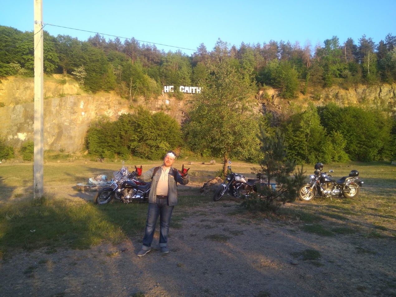 Новини Вінниці - фото з «Мамо, тато — я люблю вас»: майже через рік після загибелі додому повернули тіло вінничанина