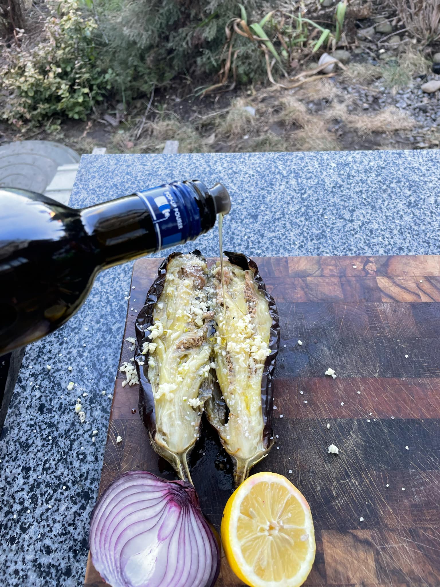 Новини Тернополя - фото з Гриль-салат та баклажан на вугіллі – страва від коваля