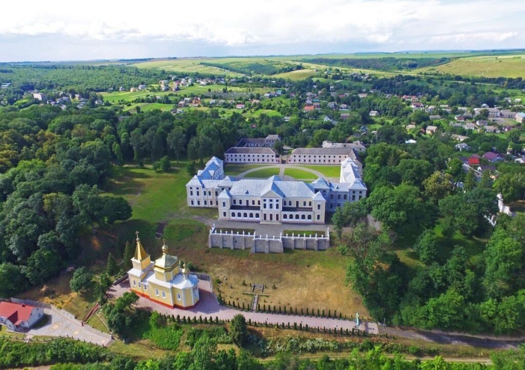 Новини Тернополя - фото з Мандрівка у минуле: 5 замків і палаців Тернопільщини, які вражають