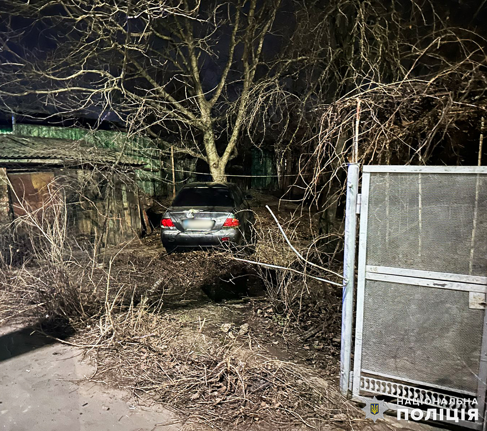 поліцейські встановлюють обставини дтп з травмуванням пішохода у м. житомирі