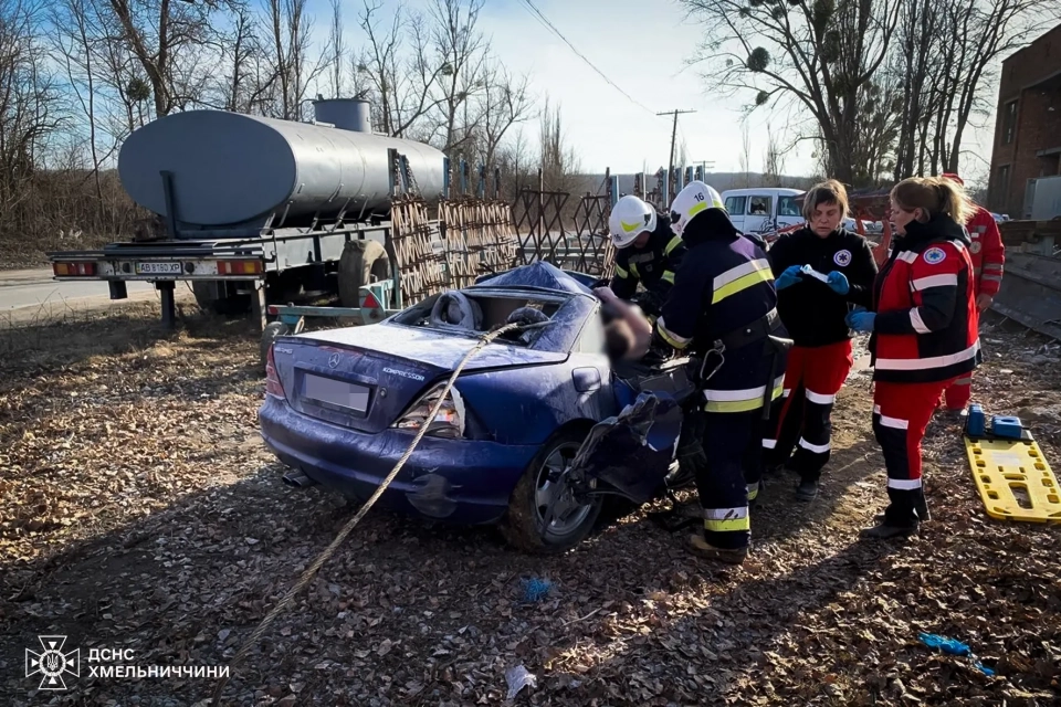Новини Хмельницького - фото з Смертельна аварія на Хмельниччині: у палаючому авто загинула 24-річна поліцейська