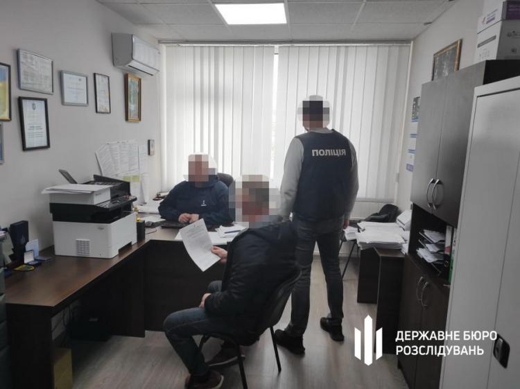 Новини Вінниці - фото з На Вінниччині викрили схему нелегального виїзду військових із СЗЧ