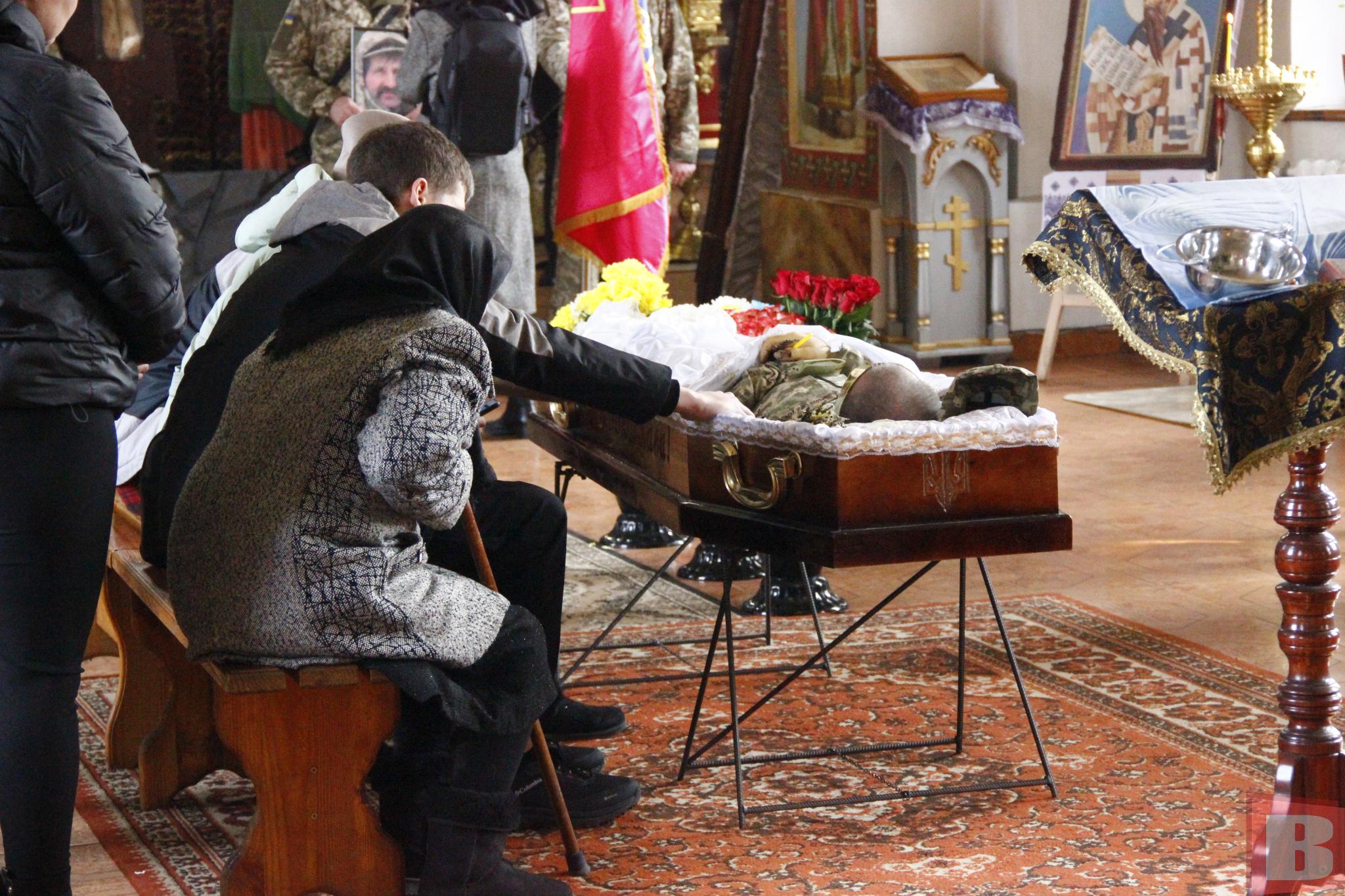 Новини Хмельницького - фото з «Дядя Вася був хорошою людиною»: у Хмельницькому попрощалися із Василем Тарадаєм