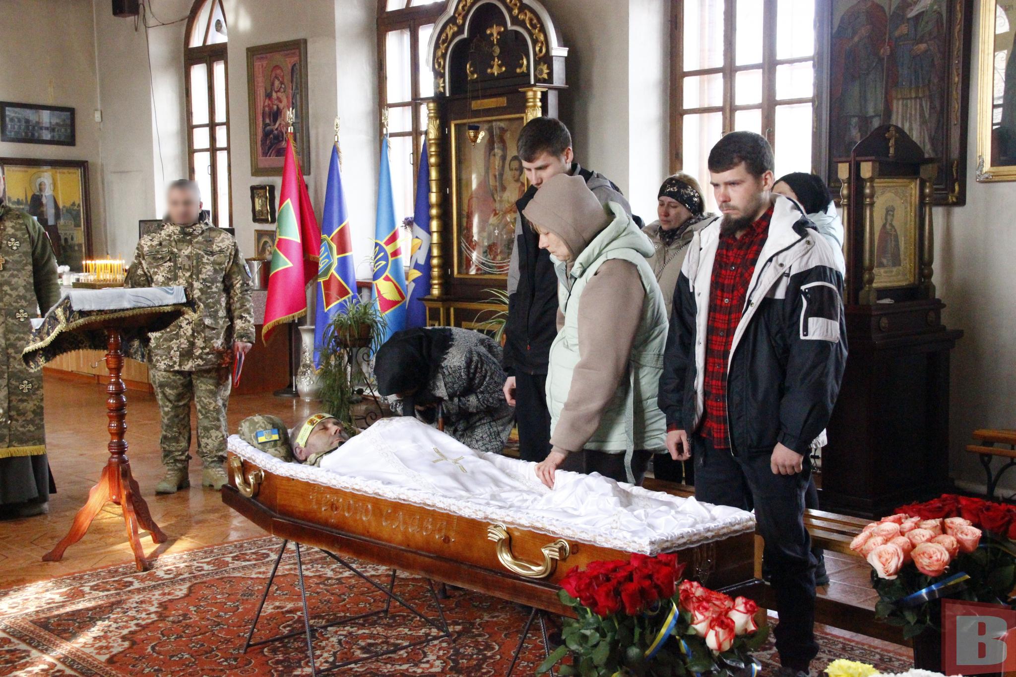 Новини Хмельницького - фото з «Дядя Вася був хорошою людиною»: у Хмельницькому попрощалися із Василем Тарадаєм