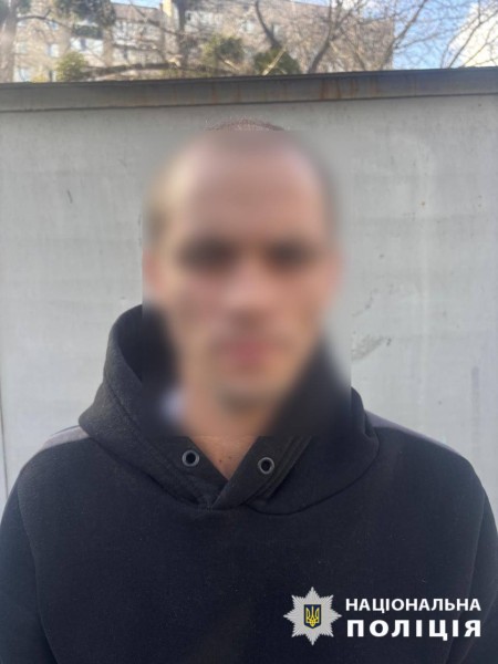 Новини Вінниці - фото з Вночі у Вінниці 35-річного чоловік викрав речі з автівки. Затримали його біля ломбарду з награбованим