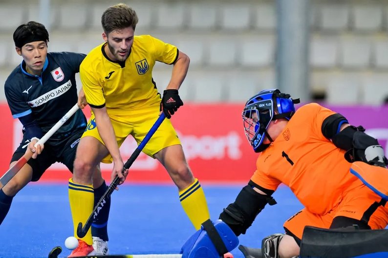 Новини Вінниці - фото з Хокеїсти на траві вчасно погасили борг, тому наші збірні допустили на Євро