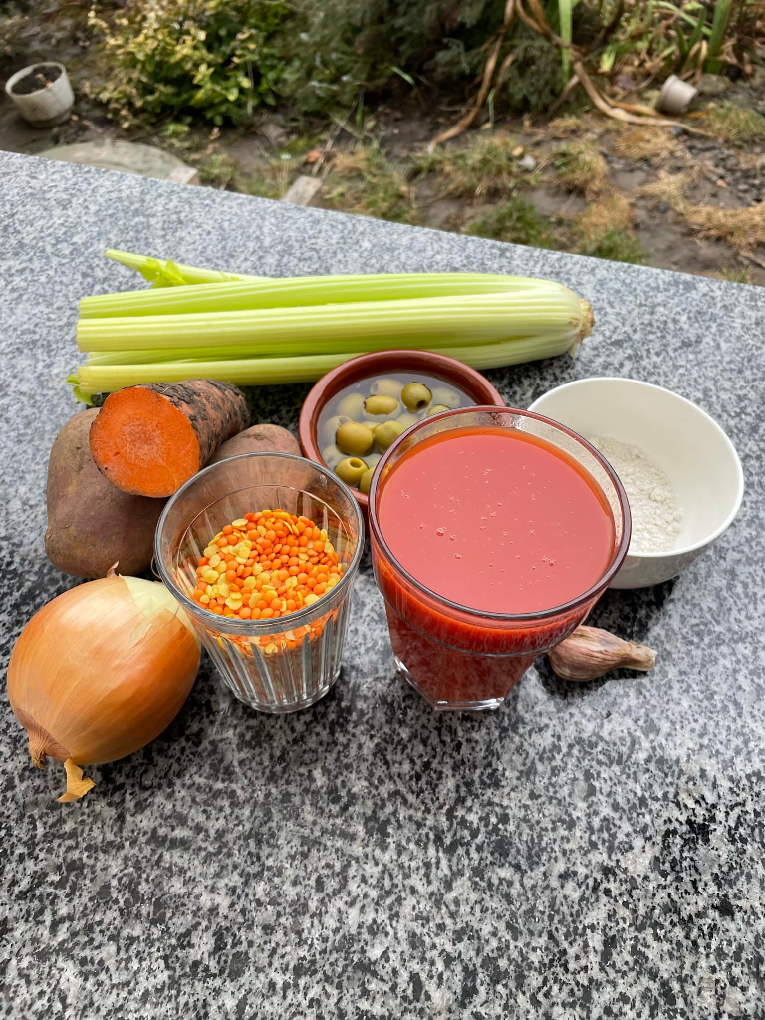 Новини Тернополя - фото з Готуємо крем-суп із сочевиці та пасту з оливок