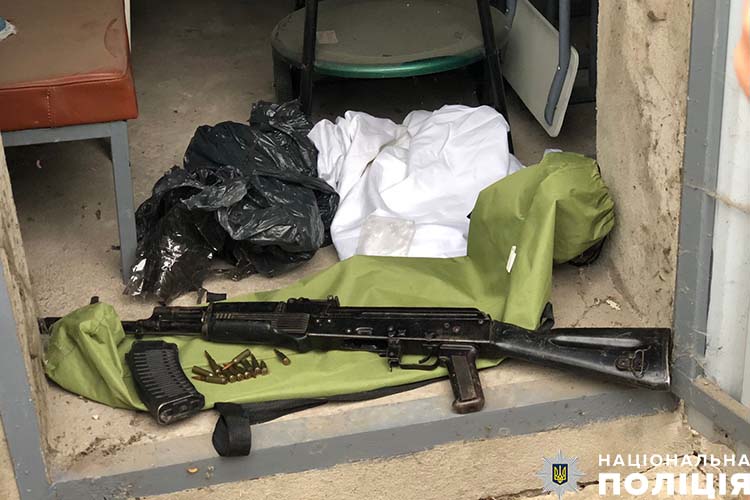 Новини Тернополя - фото з Заробляли по п'ять мільйонів в місяць: судитимуть двох чоловіків з Тернопільщини за наркобізнес наркобізнес із щомісячним прибутком у майже 5 млн грн: слідчі поліції тернопільщини скерували до суду обвинувальний акт щодо міжрегіональної злочинної організації