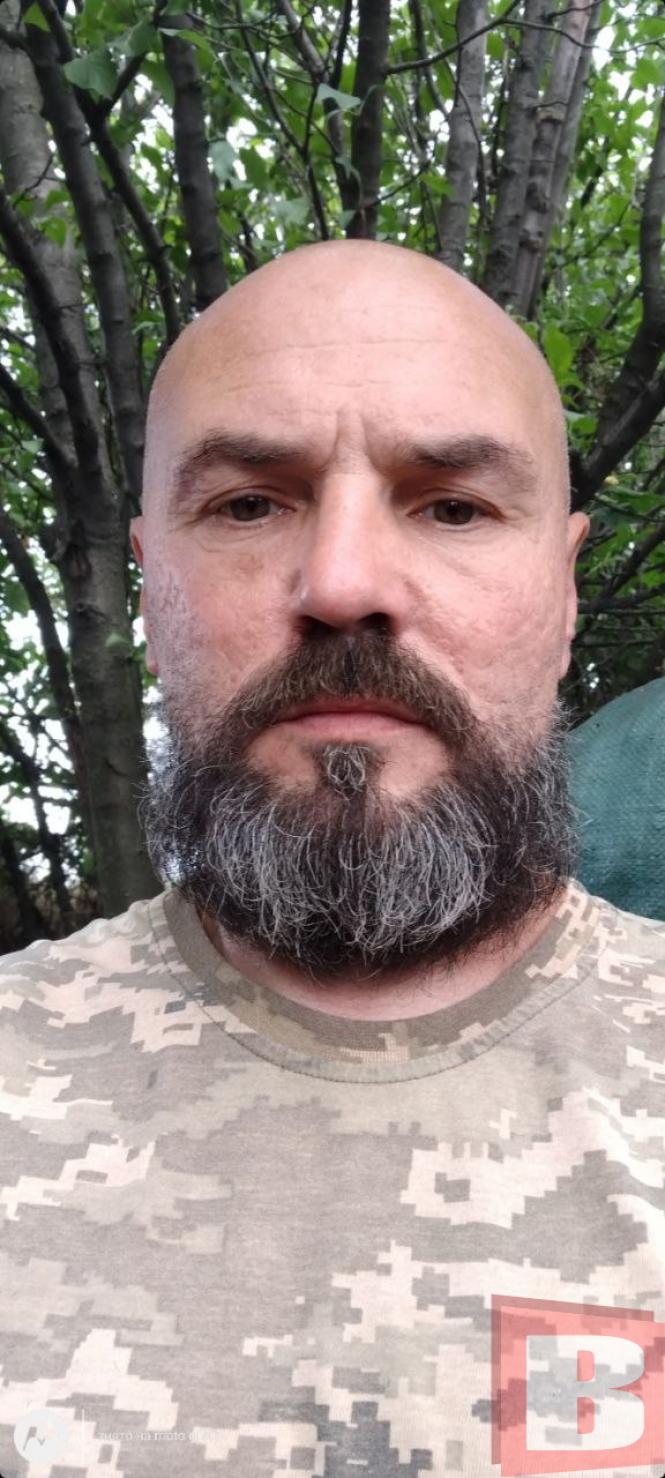 Новини Хмельницького - фото з «Я ношу обручку і чекаю, що він повернеться»: історія зниклого Богдана Ужвюка з Хмельниччини