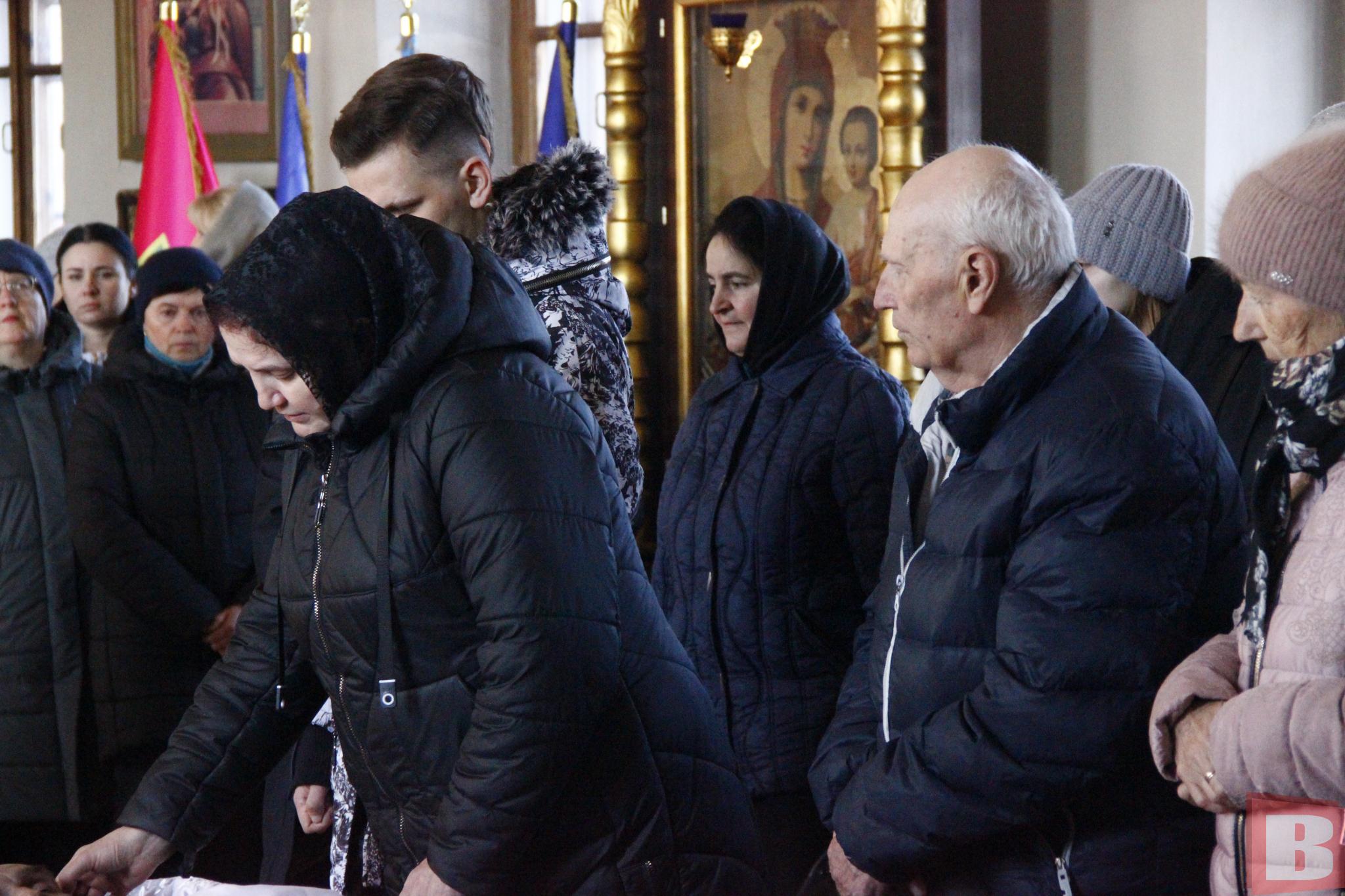 Новини Хмельницького - фото з «Я піду, щоб не йшли мої сини»: у Хмельницькому попрощалися із Віктором Гершуком