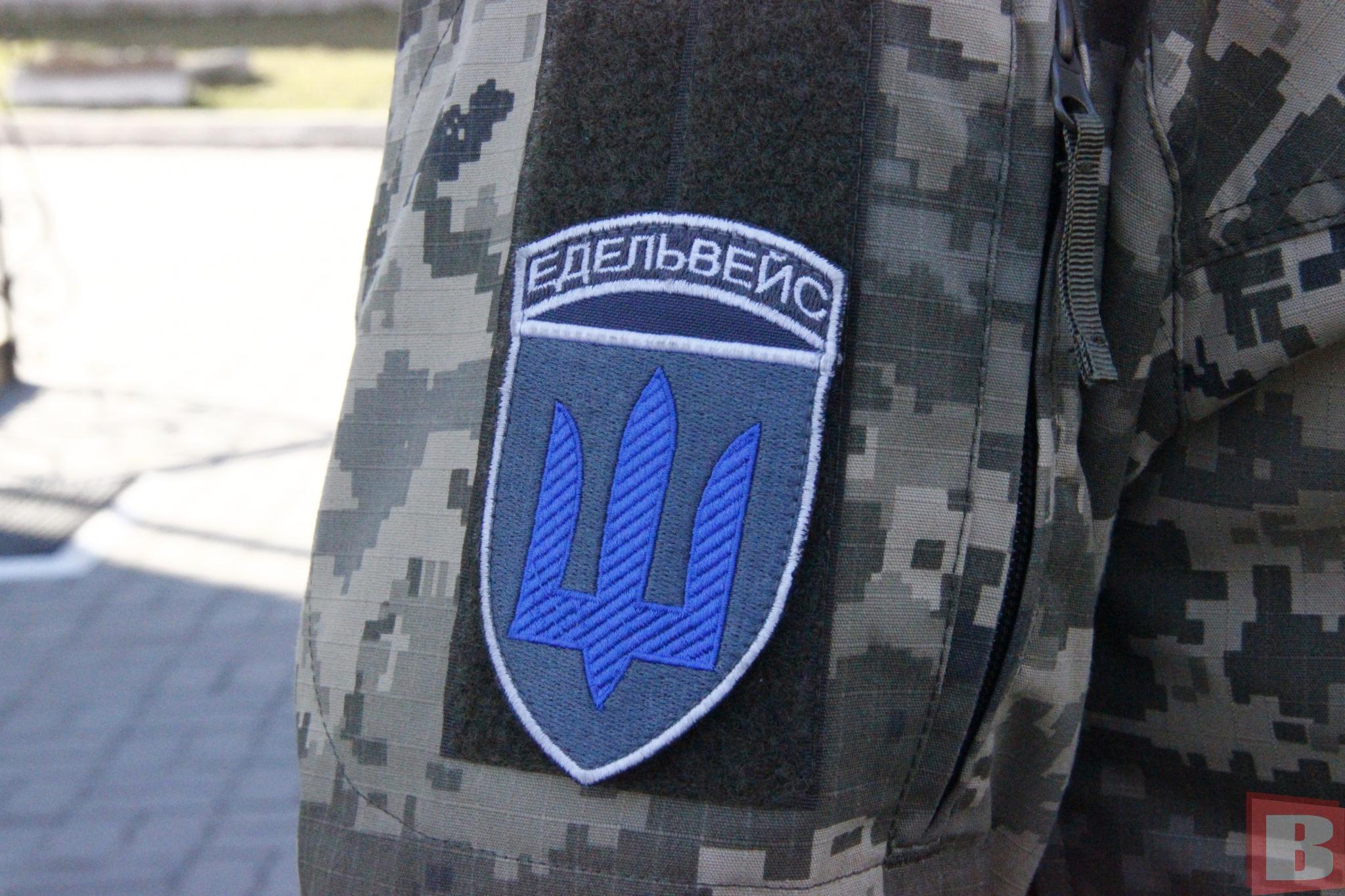 Новини Хмельницького - фото з «Я піду, щоб не йшли мої сини»: у Хмельницькому попрощалися із Віктором Гершуком