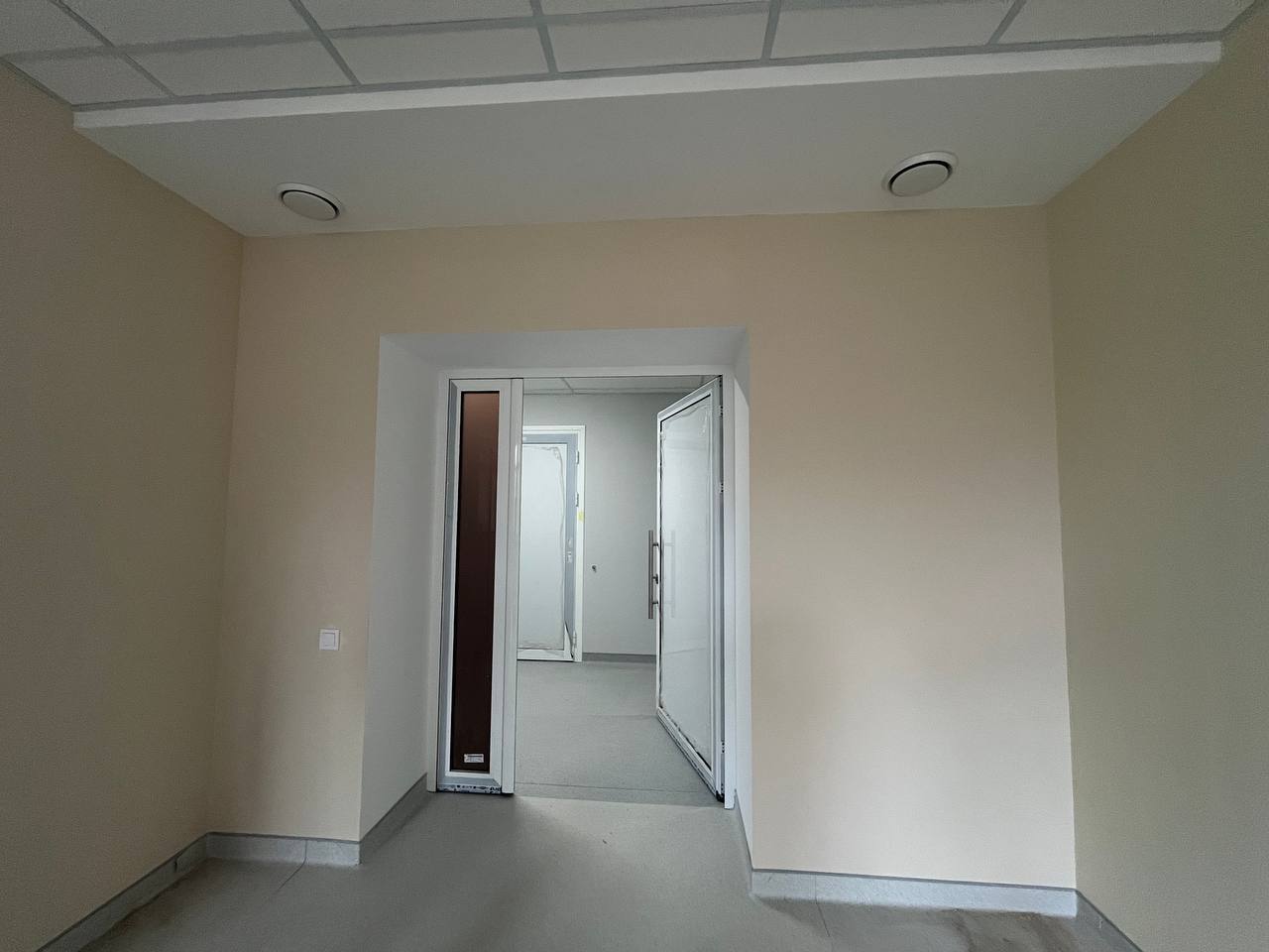 Новини Тернополя - фото з Арттерапія, психологи, масажі: у лікарні Тернополя облаштовують центр безоплатної реабілітації