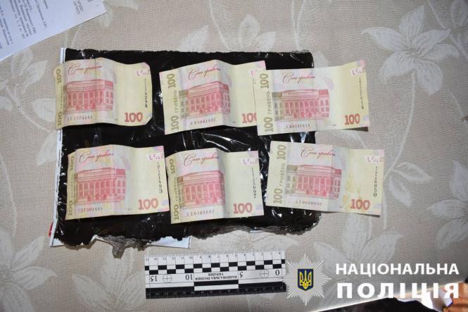 Новини Вінниці - фото з Наркоторгівля в Жмеринці: затримана жінка, яка продавала амфетамін та канабіс