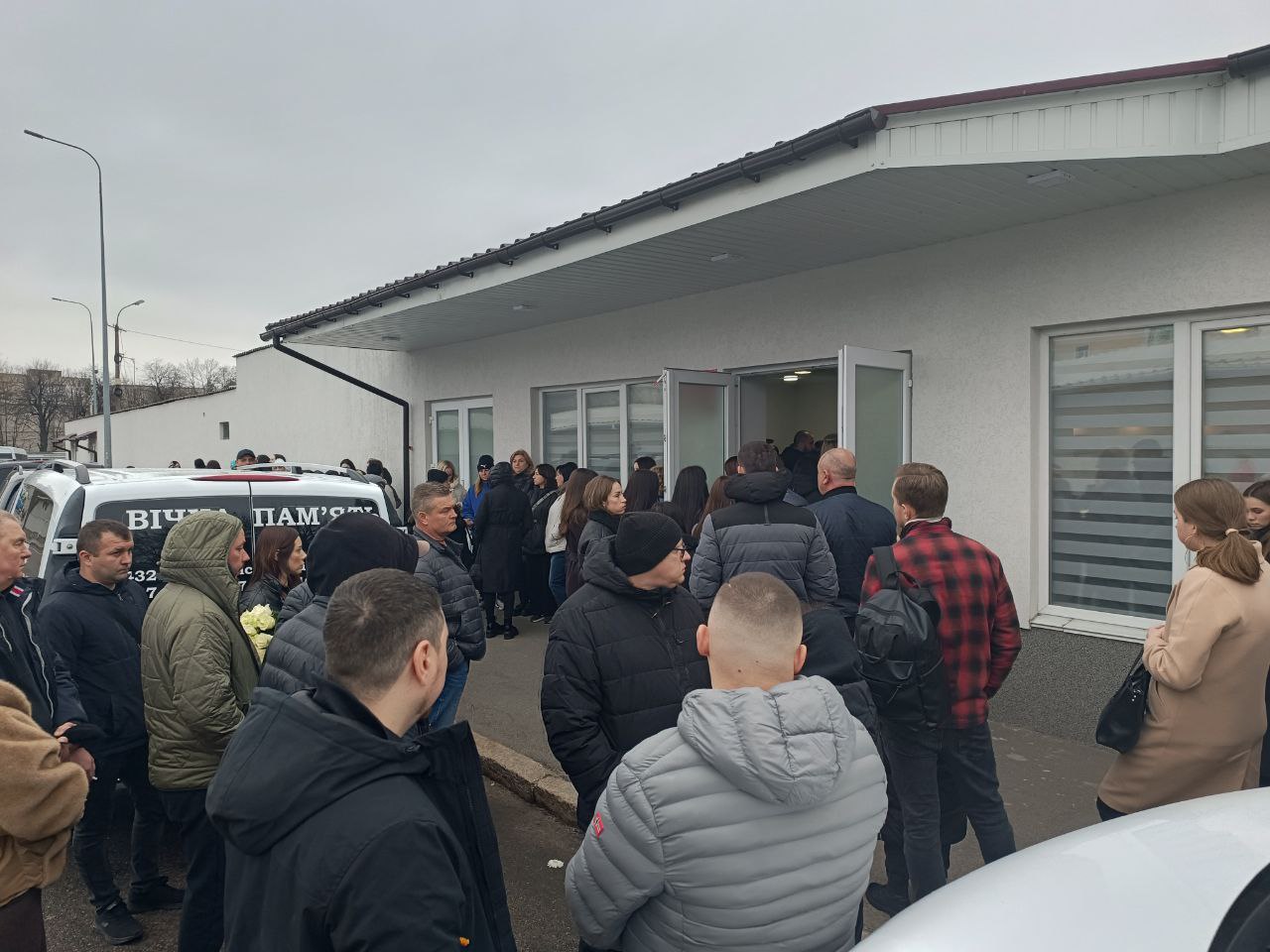 Новини Вінниці - фото з «Перше сторіс — завжди збір від Каті»: як вінничани попрощалися з волонтеркою Катериною Гнот