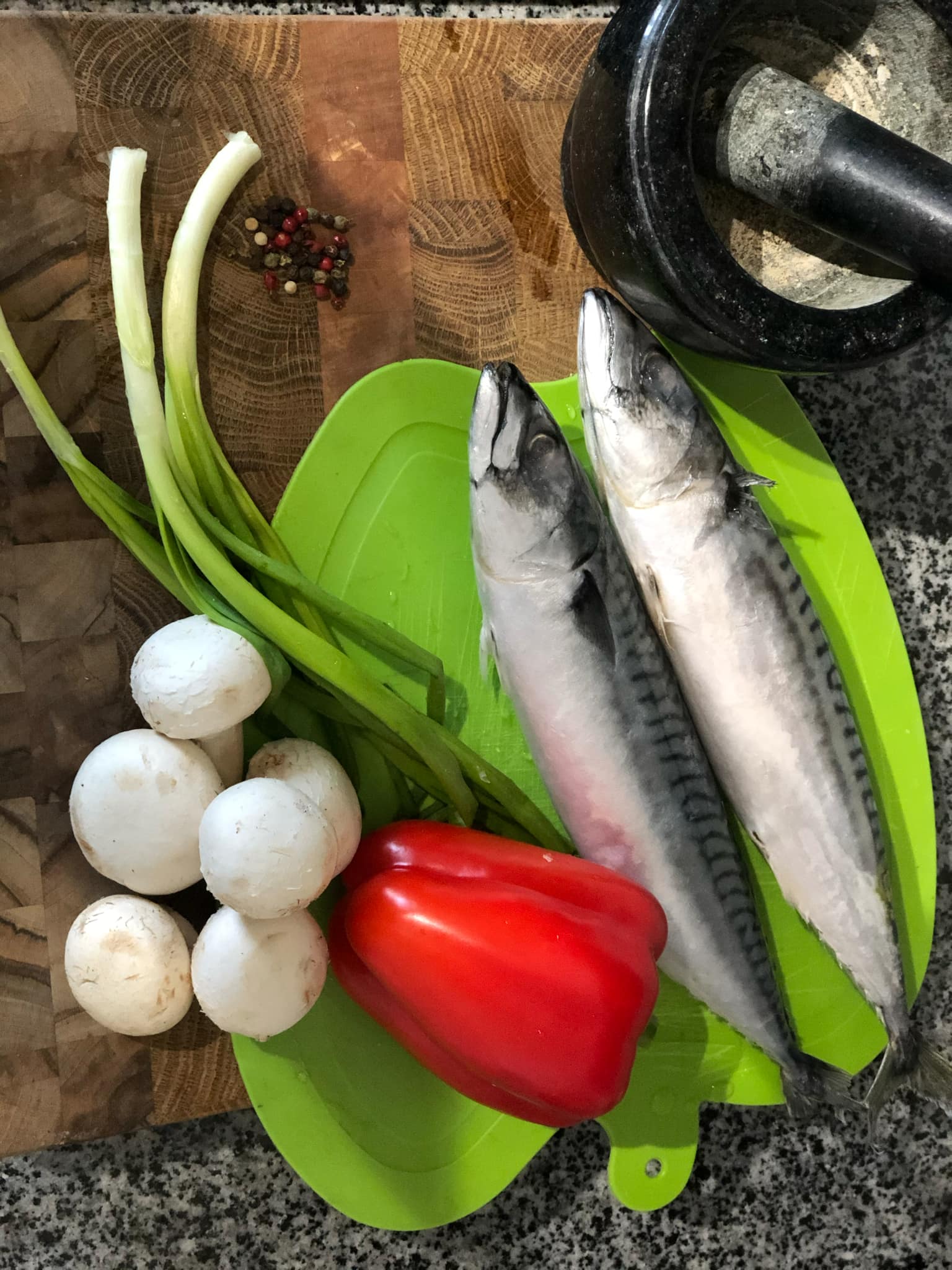 Новини Тернополя - фото з Скумбрія, салака, окунь – готуємо морську рибу