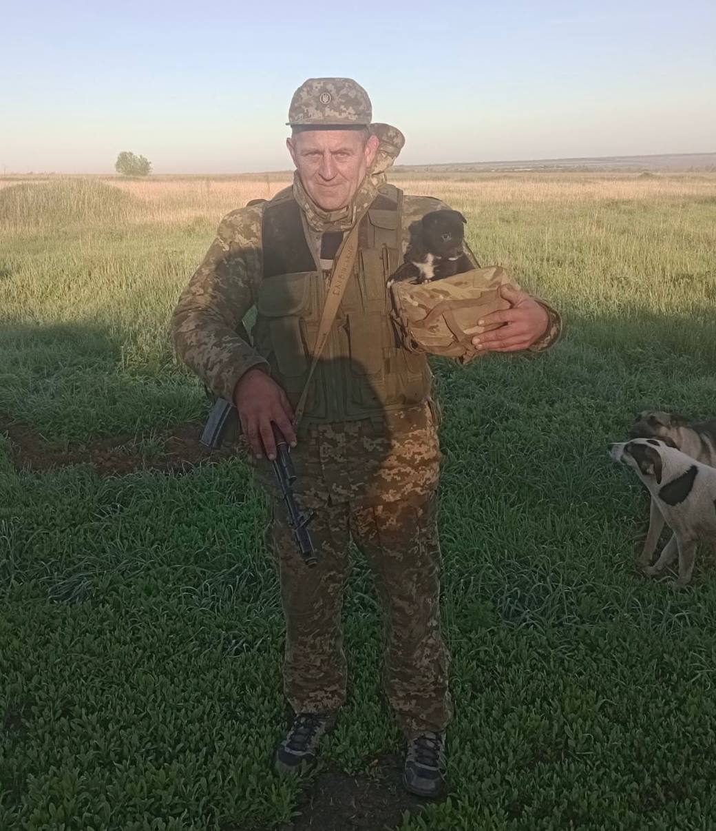 Новини Тернополя - фото з «Я впала навколішки і не могла стримати сліз». Родина Віктора Слівінського дочекалася бійця з полону