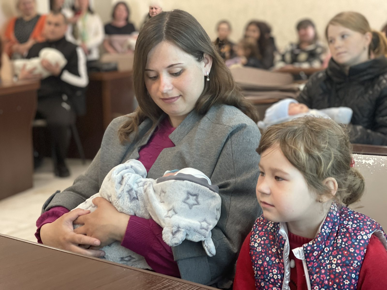 Новини Тернополя - фото з Народжені під час війни: в громаді біля Тернополя привітали малюків