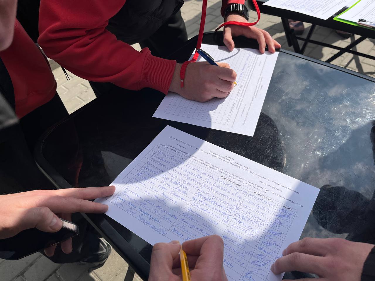 Новини Тернополя - фото з «Ми хочемо парк, а не купи бетону»: тернополяни виступили проти забудови парку Шевченка