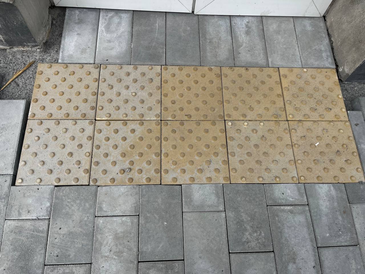 Новини Тернополя - фото з До ЦНАПу та поліклініки облаштовують доступний вхід:  хто ремонтує і скільки коштів виділили