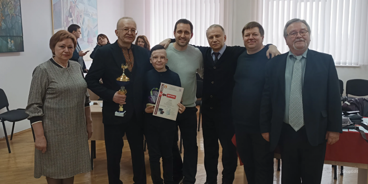 Новини Вінниці - фото з Роман Олексів, який пережив ракетний удар та важку реабілітацію, здобув перемогу на міжнародному музичному конкурсі