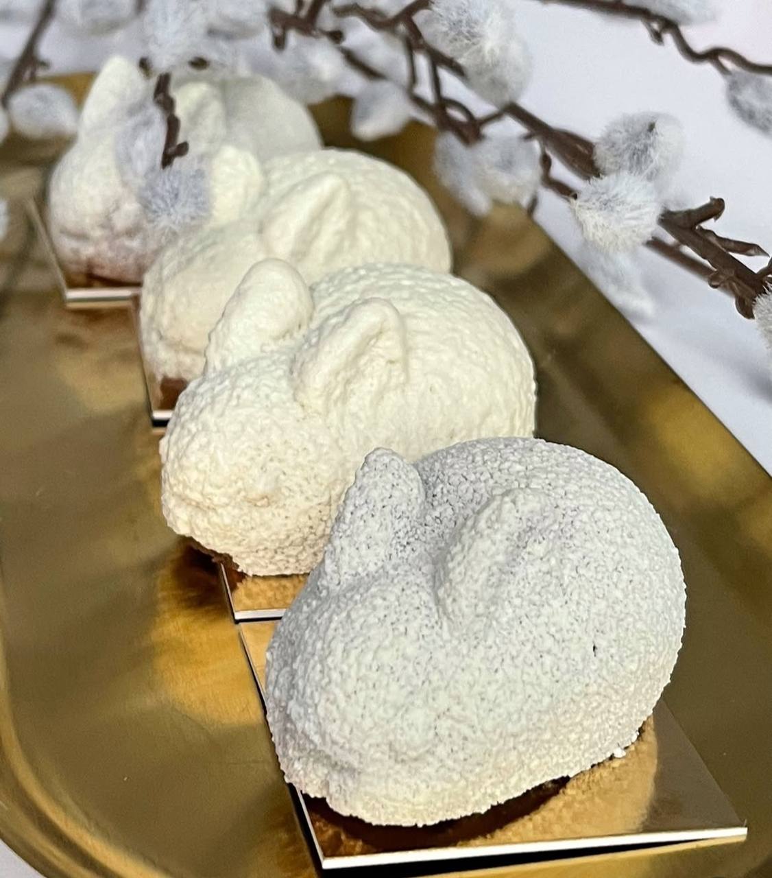 Новини Тернополя - фото з Класичні, з фісташкою та без цукру: розповідаємо, де можна замовити паски у Тернополі та скільки коштують