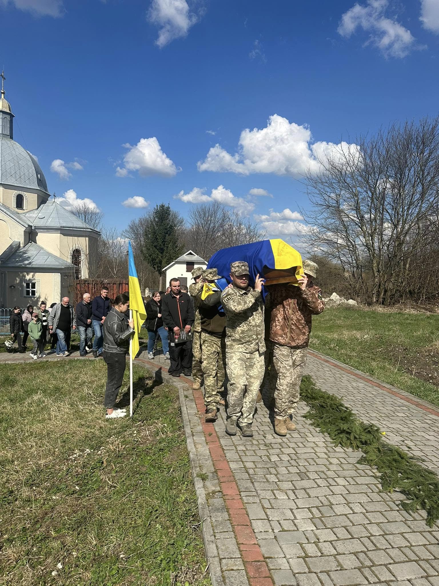 Новини Тернополя - фото з Тернопільщина попрощалася із Героями Сергієм Лясковичем та Андрієм Лагуном